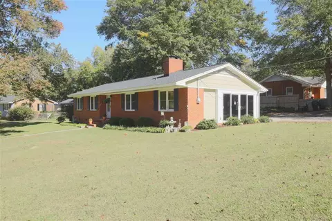 403 Virginia Ave, Garner, NC 27529 photo 2