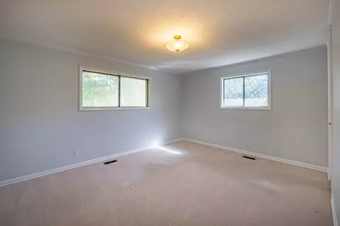 207 Crestview Dr, Durham, NC 27712 photo 12