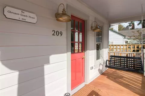 209 Edward St, Durham, NC 27701 photo 3