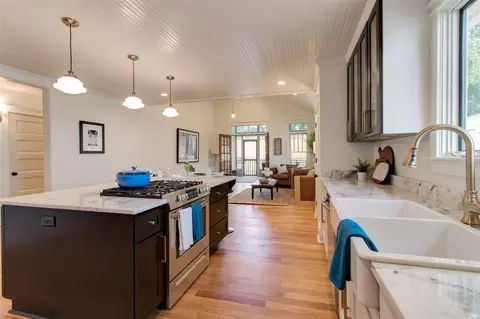 209 Edward St, Durham, NC 27701 photo 9