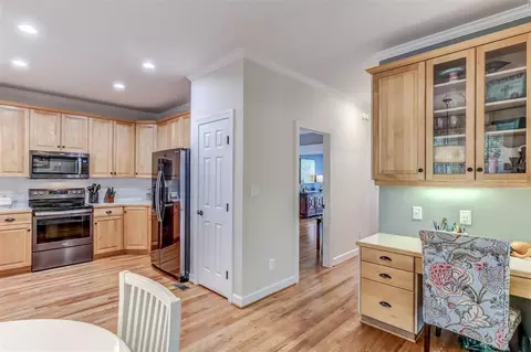 107 Okehampton Ct, Cary, NC 27518 photo 13