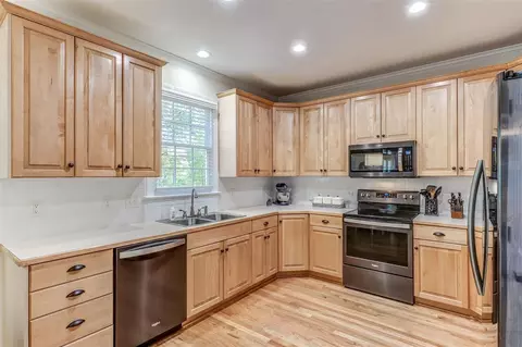 107 Okehampton Ct, Cary, NC 27518 photo 16