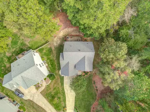 107 Okehampton Ct, Cary, NC 27518 photo 4