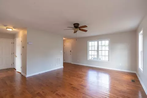 2605 Dovetail Dr, Durham, NC 27704 photo 6
