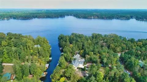 112 W Pointe Dr, Macon, NC 27551 photo 3