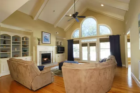 112 W Pointe Dr, Macon, NC 27551 photo 9