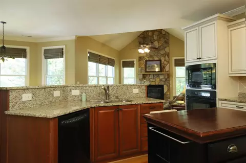 112 W Pointe Dr, Macon, NC 27551 photo 14