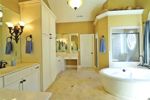 112 W Pointe Dr, Macon, NC 27551 photo 19