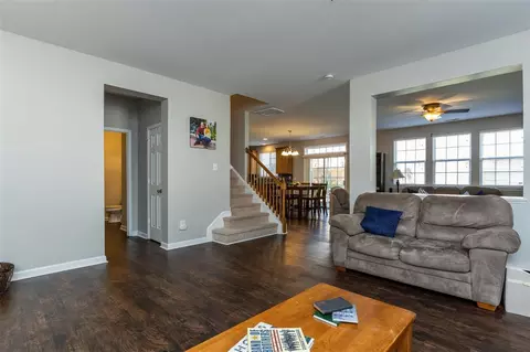 220 Hillview Dr, Durham, NC 27703 photo 6