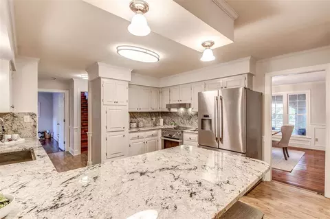 607 Queensferry Rd, Cary, NC 27511 photo 11