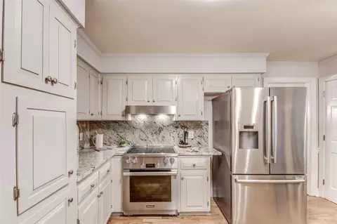607 Queensferry Rd, Cary, NC 27511 photo 12
