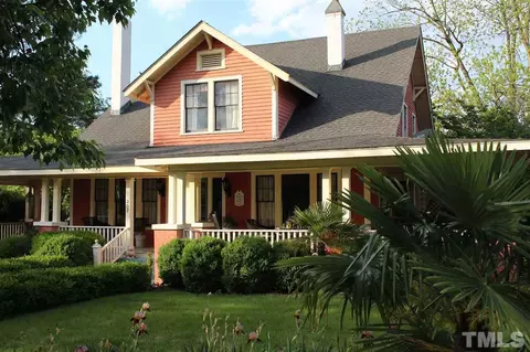 307 E Hl, Benson, NC 27504 photo 1