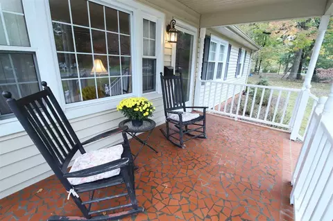 2525 Fairlawn Rd, Durham, NC 27705 photo 3