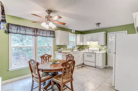 272 Linville Ln, Willow Spring, NC 27592 photo 11