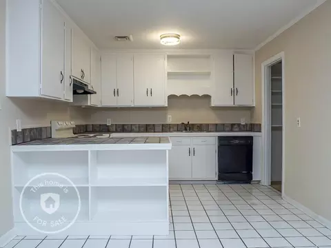 2008 Hillandale Rd, Durham, NC 27705 photo 3