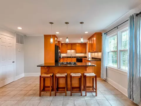 328 W Parrish Dr, Benson, NC 27504 photo 9