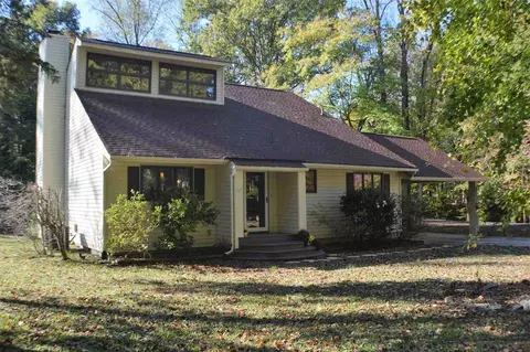 20 Fairview Dr, Henderson, NC 27537 photo 2