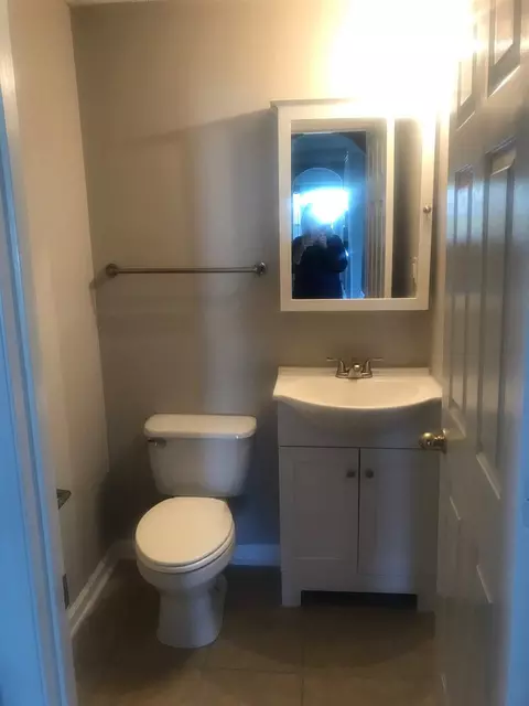 400 Mason Dr, Erwin, NC 28339 photo 9