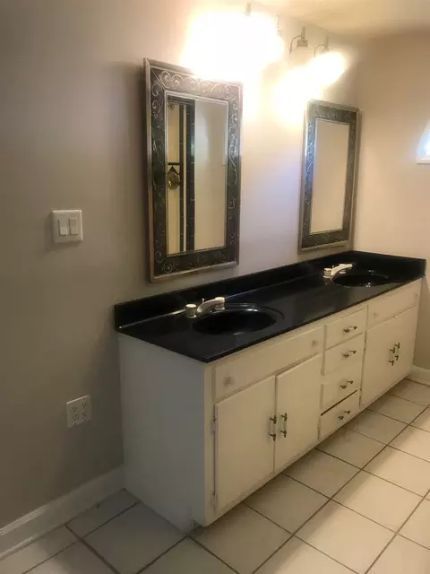 400 Mason Dr, Erwin, NC 28339 photo 7