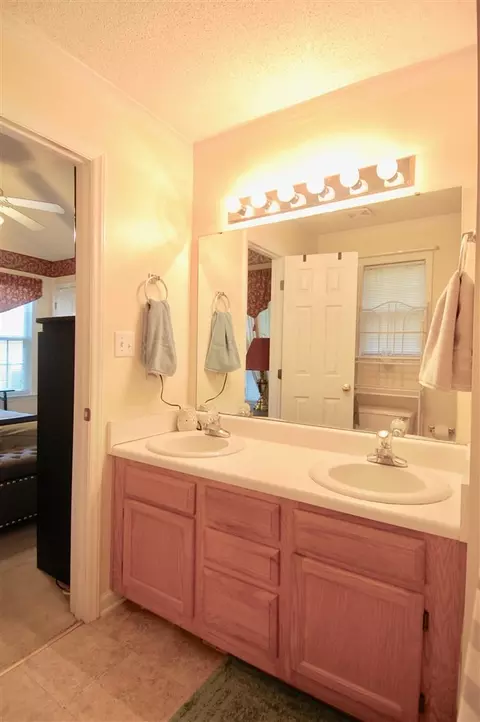 54 E Boxley Dr, Wendell, NC 27591 photo 15