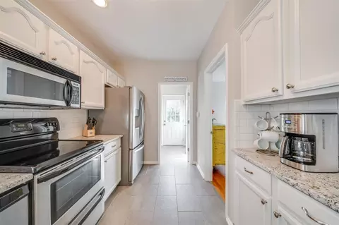 406 Pershing Rd, Raleigh, NC 27608 photo 11