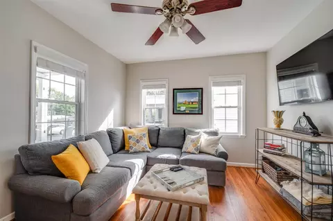 406 Pershing Rd, Raleigh, NC 27608 photo 2
