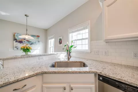 406 Pershing Rd, Raleigh, NC 27608 photo 13