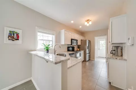 406 Pershing Rd, Raleigh, NC 27608 photo 10