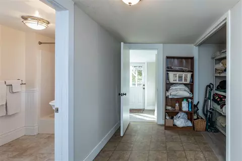 206 E Main St, Garner, NC 27529 photo 17