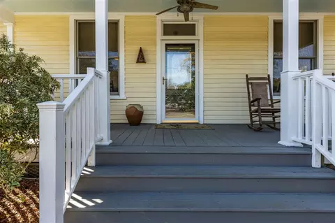 206 E Main St, Garner, NC 27529 photo 4