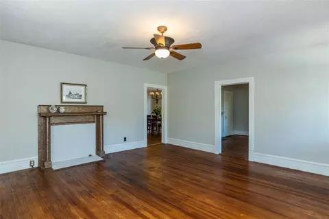 206 E Main St, Garner, NC 27529 photo 6