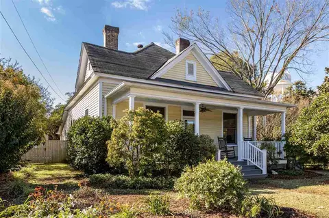 206 E Main St, Garner, NC 27529 photo 1