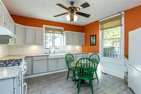 206 E Main St, Garner, NC 27529 photo 13