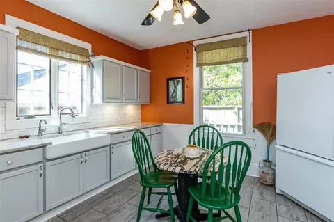 206 E Main St, Garner, NC 27529 photo 15