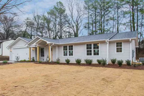 3400 Apache Dr, Raleigh, NC 27609 photo 3
