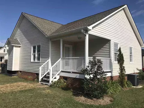 37 Avalone Ct, Angier, NC 27501 photo 2