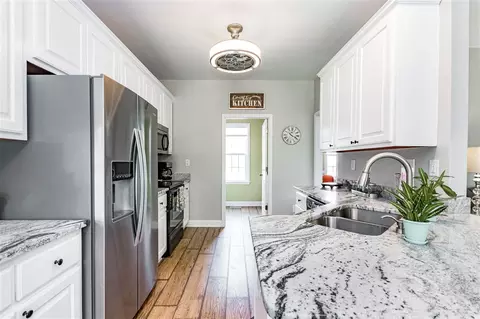 444 Galaxy Dr, Garner, NC 27529 photo 5