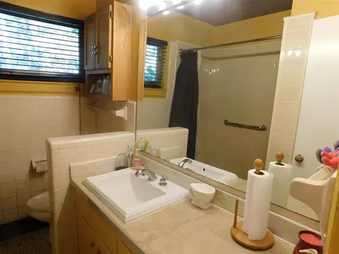 708 Hugo St, Durham, NC 27704 photo 8