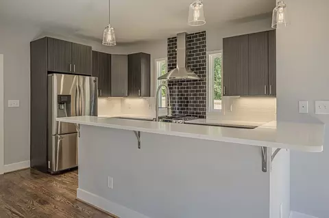 529 Bragg St, Raleigh, NC 27601 photo 11