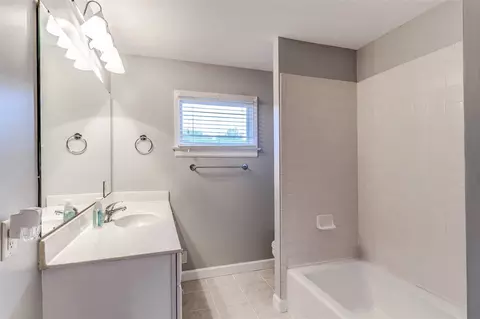 512 Parkview Dr, Durham, NC 27712 photo 25