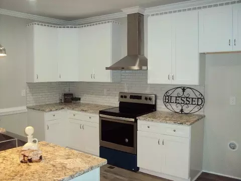 403 Gray Ave, Durham, NC 27701 photo 9