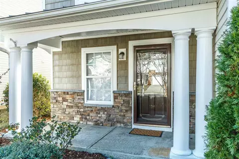 812 Statler Dr, Durham, NC 27703 photo 3