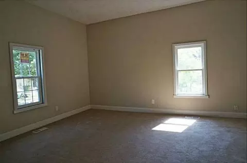 726 Liberty St, Durham, NC 27701 photo 6