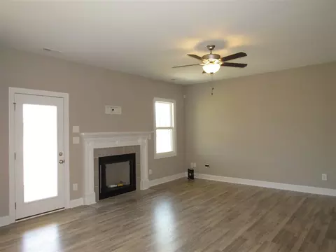 51 Boulder Brook Ln, Benson, NC 27504 photo 4