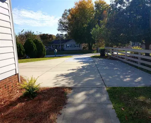 383 Circle Dr, Angier, NC 27501 photo 5