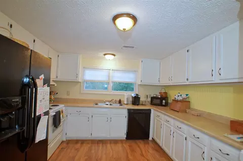 209 Circle G Ln, Willow Spring, NC 27592 photo 6