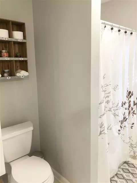 719 Knight Dr, Durham, NC 27712 photo 13