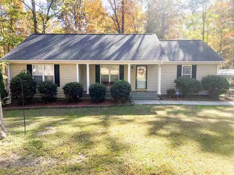 719 Knight Dr, Durham, NC 27712 photo 1
