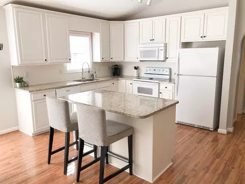 719 Knight Dr, Durham, NC 27712 photo 6