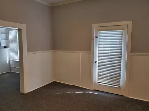 501 E Morris Ave, Benson, NC 27504 photo 8
